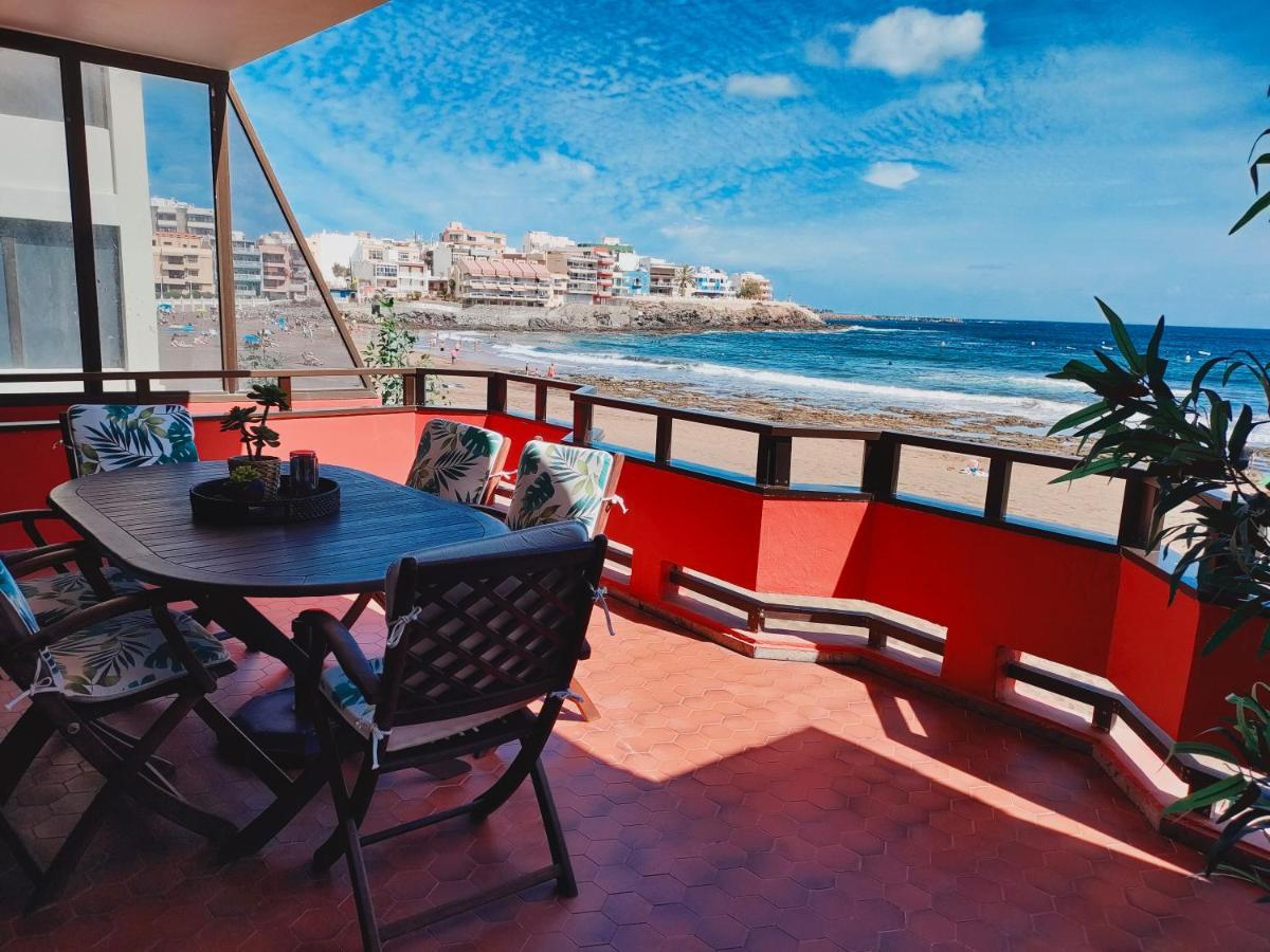 Front Line Beach With Fantastic Terrace. Telde Ngoại thất bức ảnh